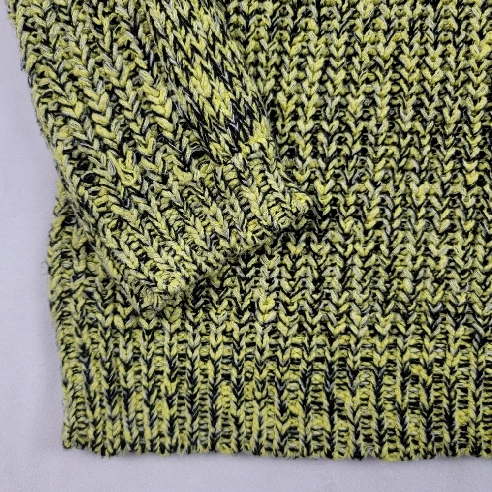 Two by Vince Camuto marled yellow and black‎ chunky knit sweater